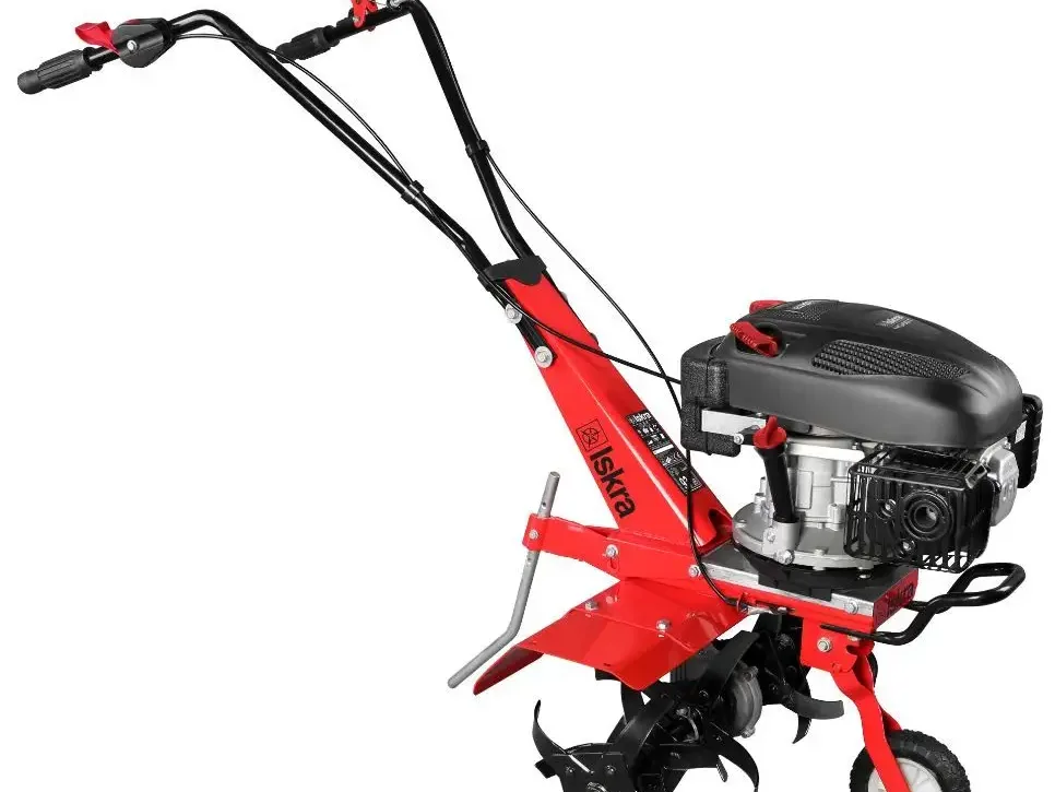 Prekopalnik za zemljo Iskra HG60T