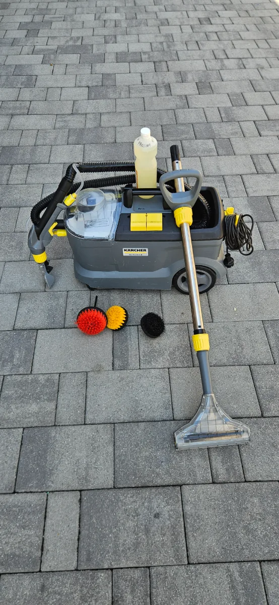 Globinski sesalec KARCHER PUZZI 10/1 + 1l čistila gratis
